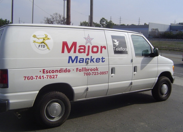 vehicle graphics in Escondido CA