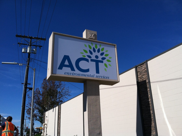 building signs in San Diego County