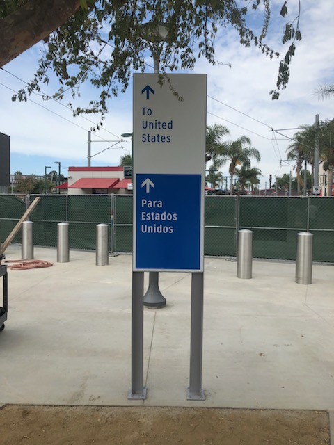 California US Border Wayfinding Signs