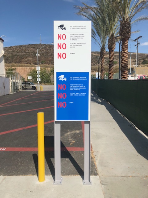 California Border Wayfinding Signs