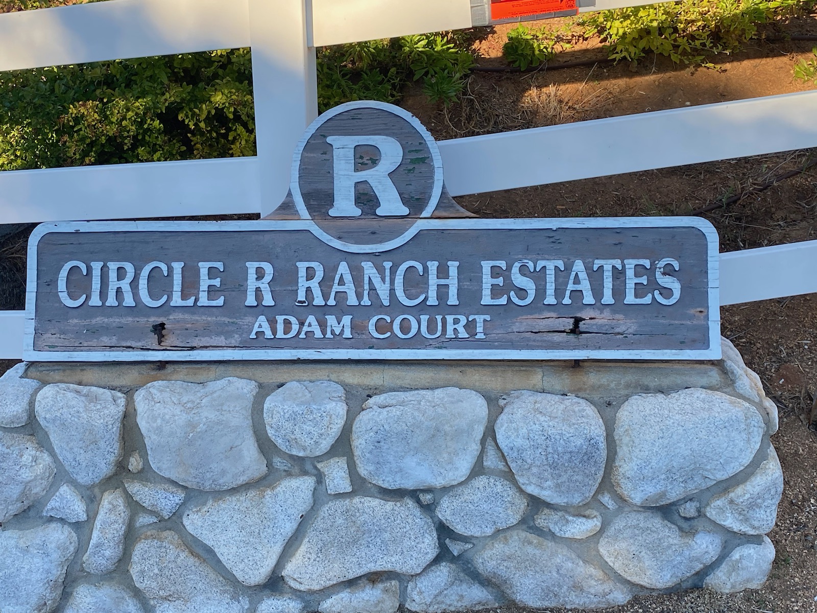 HOA Sign Updates in Escondido CA