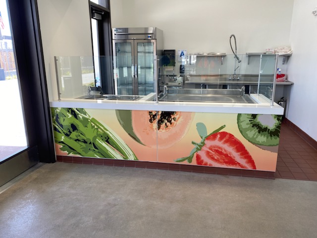 Vinyl wraps for food coolers