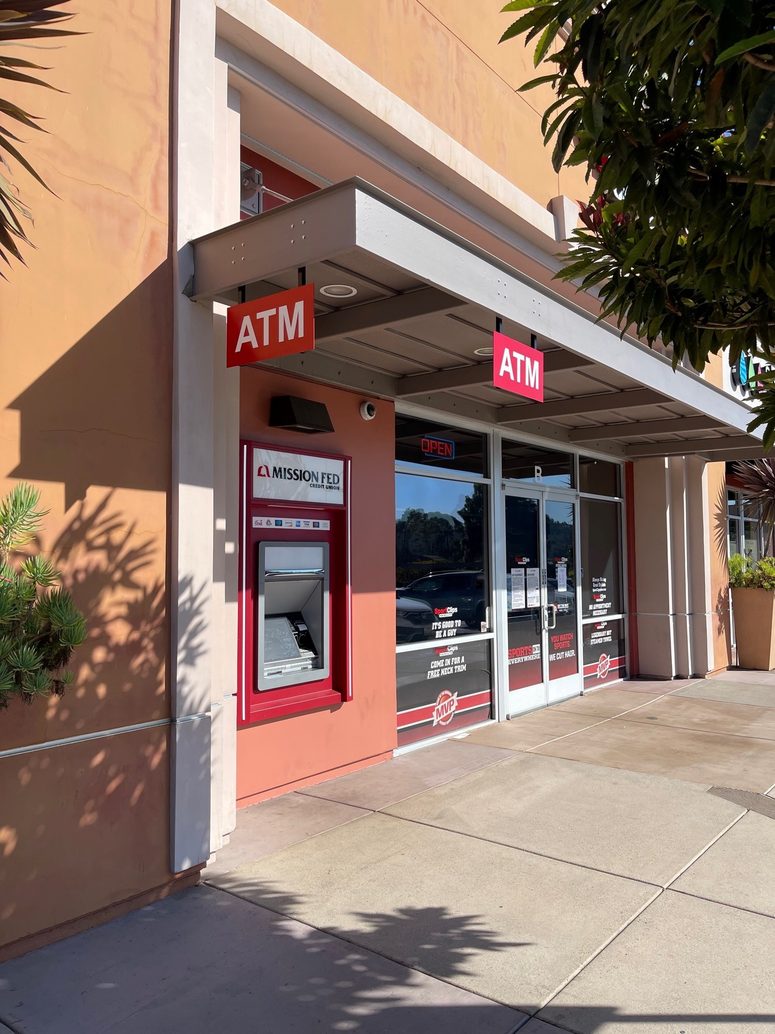 Custom Blade Signs For Banks In California