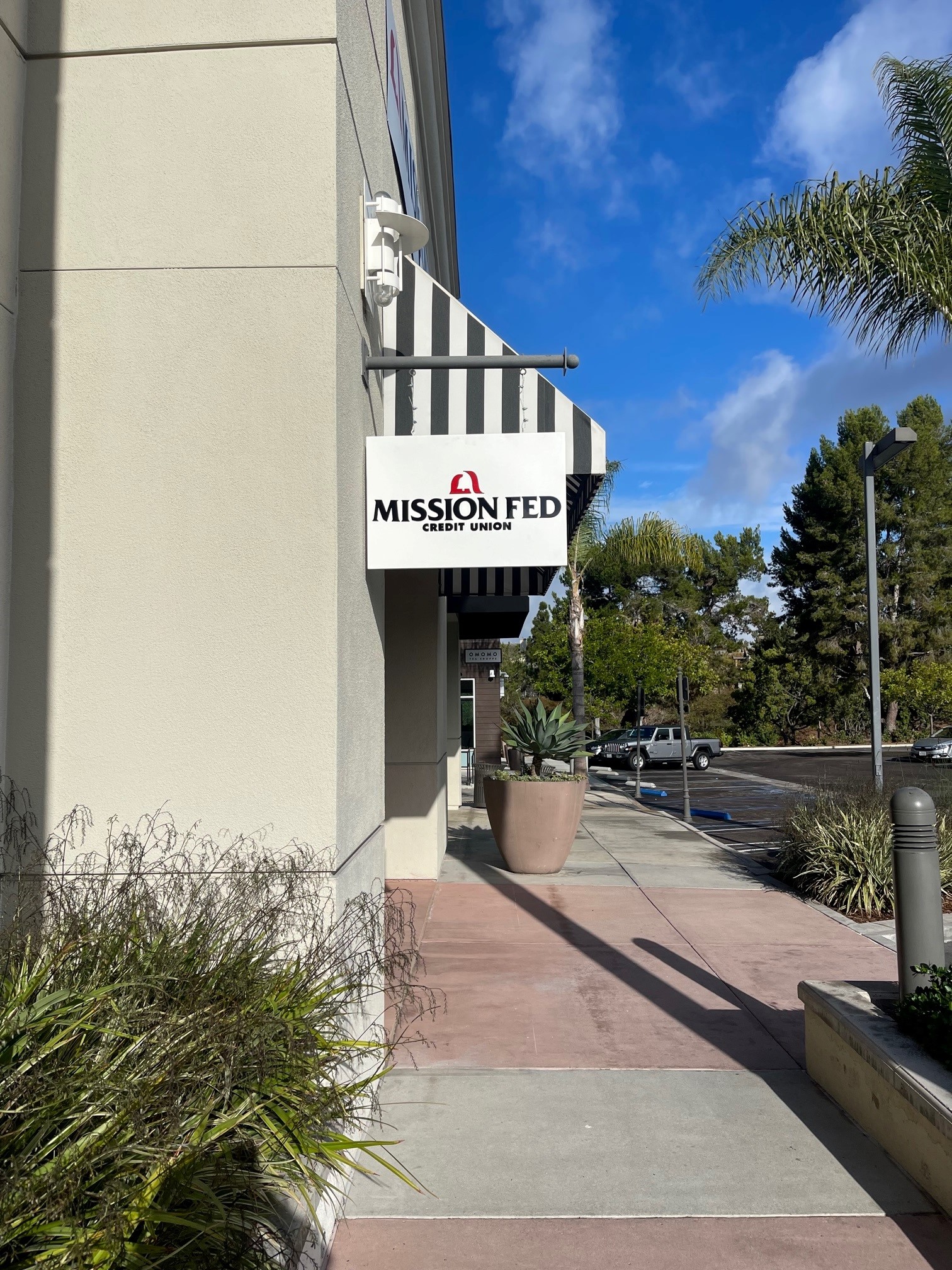 Bank Signage In San Diego